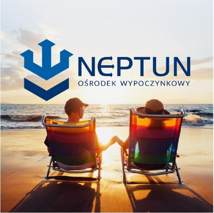 Отель Domki Osrodek Wypoczynkowy Neptun Дарлово Экстерьер фото